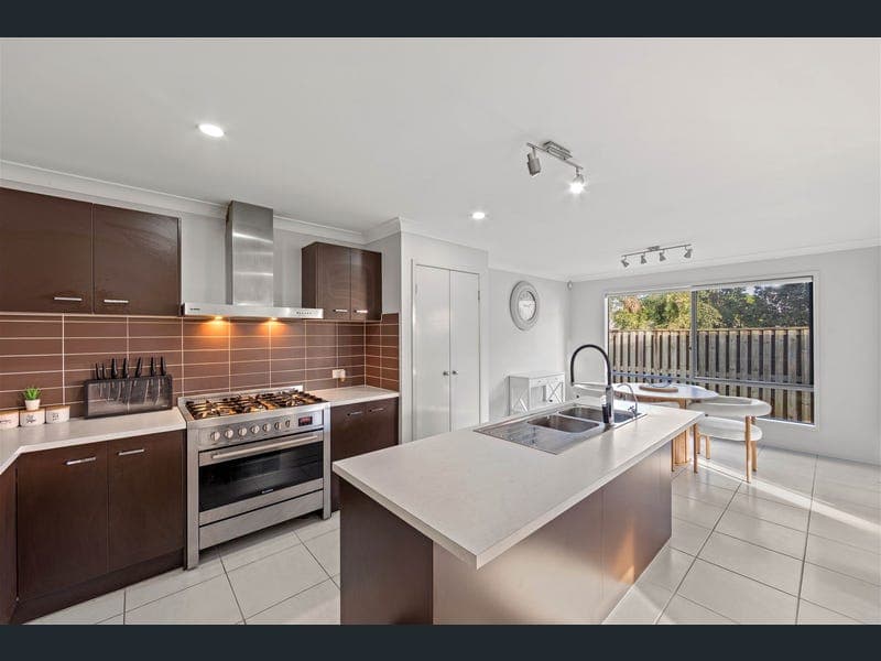 7A Ketter Place, Underwood — photo 1 of 5