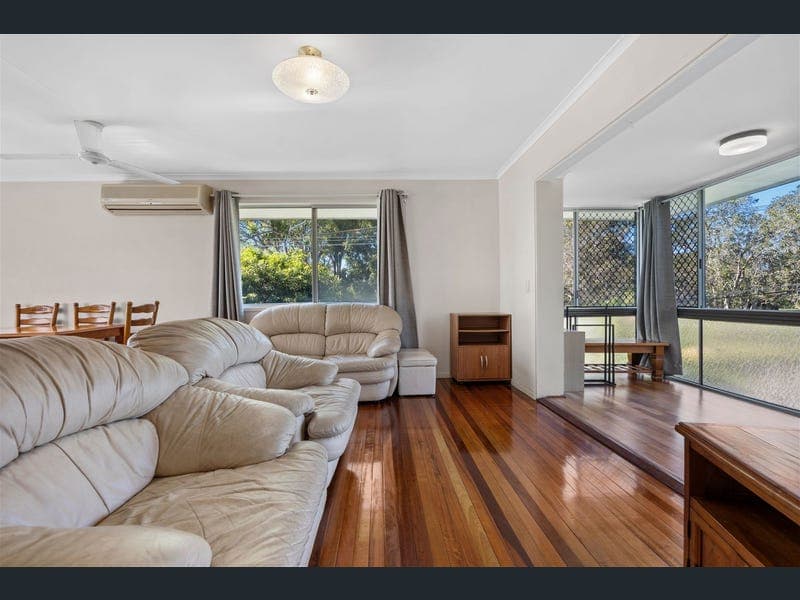 18 Yaraan Street, Bracken Ridge — photo 1 of 5