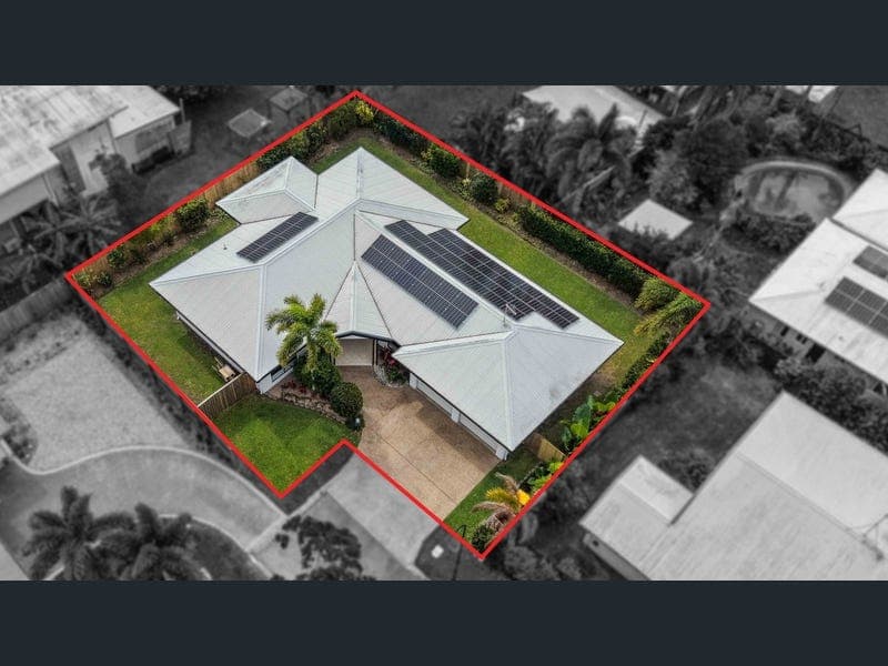 8 Kurrimine Close, Kewarra Beach — photo 1 of 5