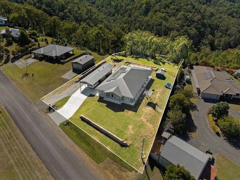 147-149 Campbell Drive, Kooralbyn — photo 1 of 5