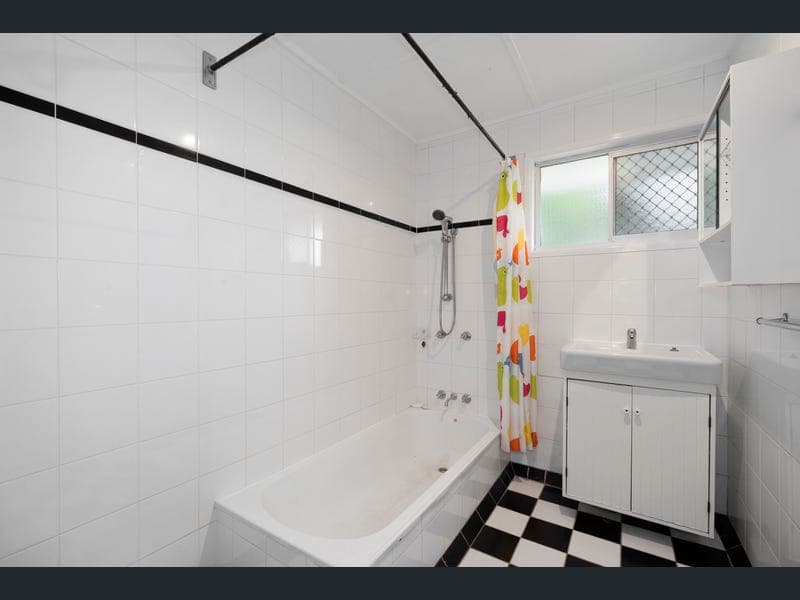 8 Elvin Place, Bracken Ridge — photo 1 of 4