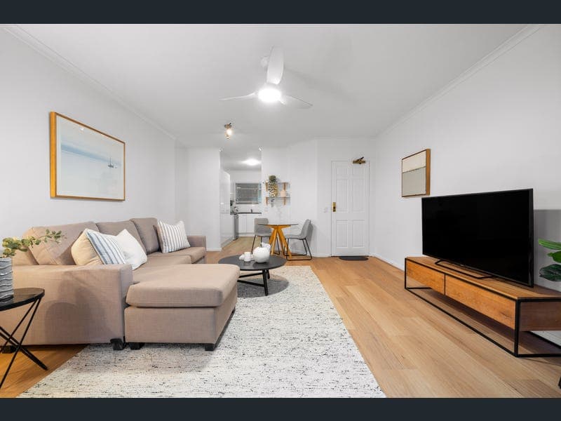 2/9 Dunkirk Street, Gaythorne — photo 1 of 5