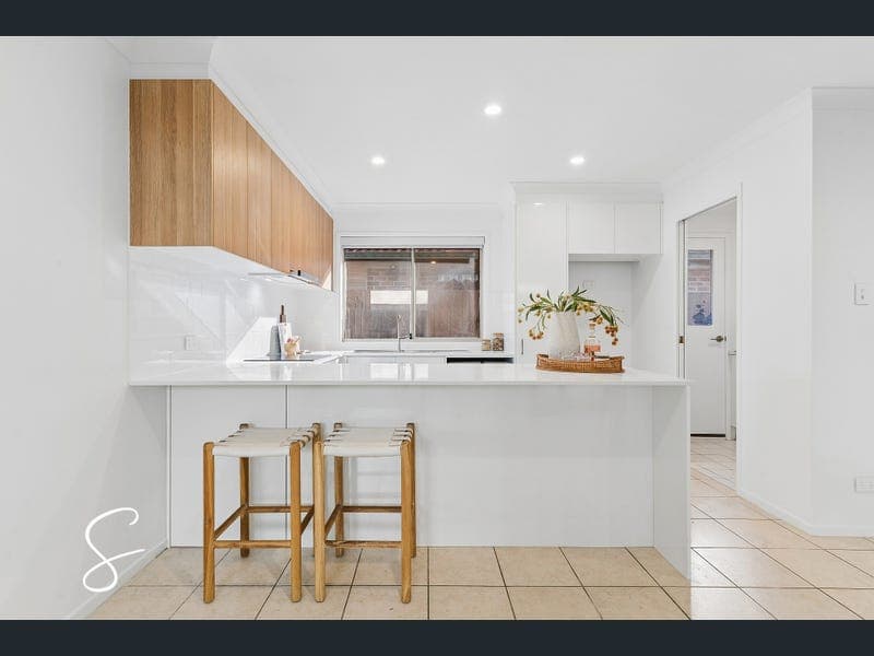 44 Appleyard Crescent, Coopers Plains — photo 1 of 5