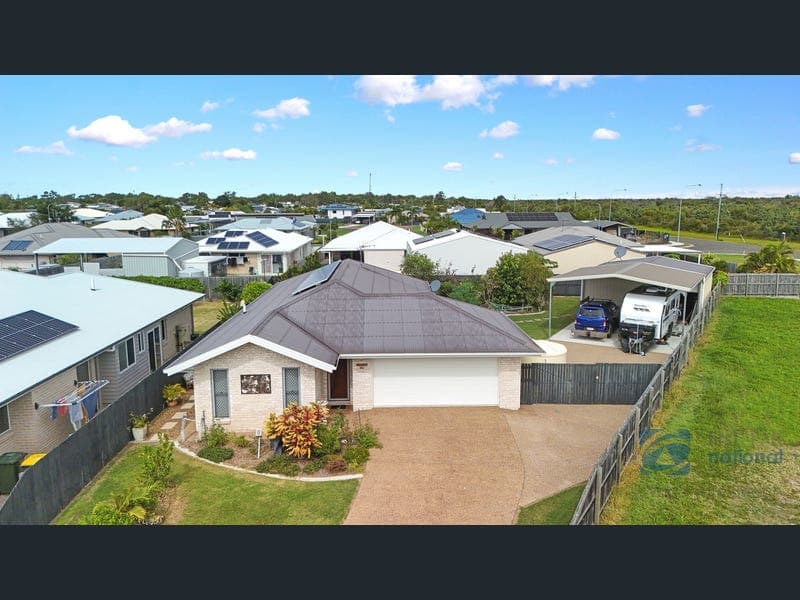 7 Whipbird Court, Woodgate — photo 1 of 5