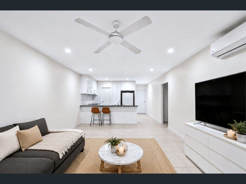 12 Rosea Place, Peregian Springs — photo 1 of 5