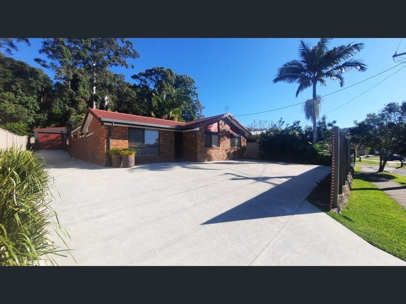 55 Elkhorn street, Kuluin — photo 1 of 5