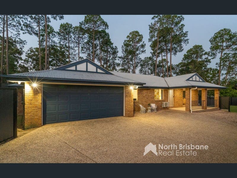 8 Dublane Court, Narangba — photo 1 of 5