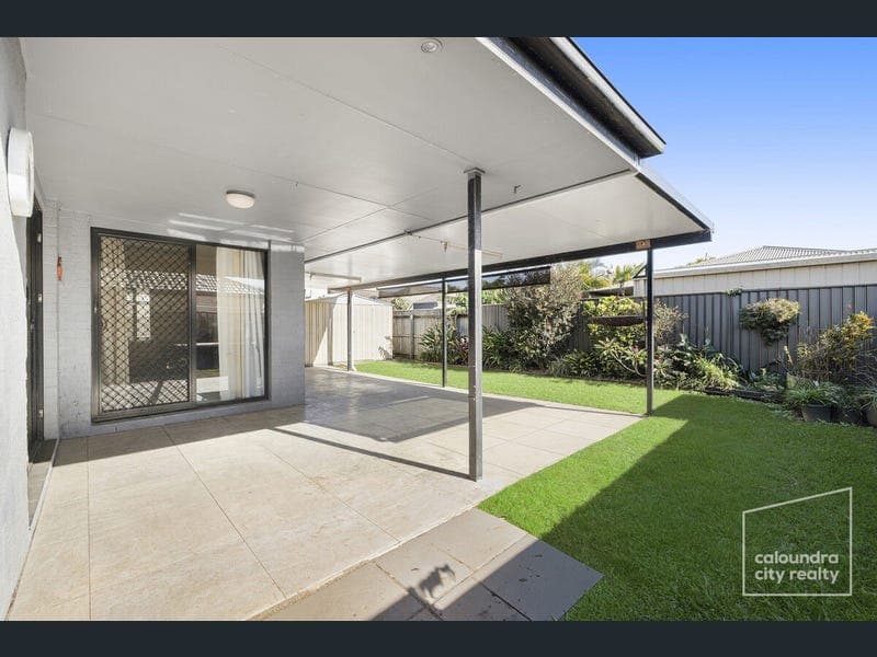 20 Kilbride Court, Caloundra West — photo 1 of 5
