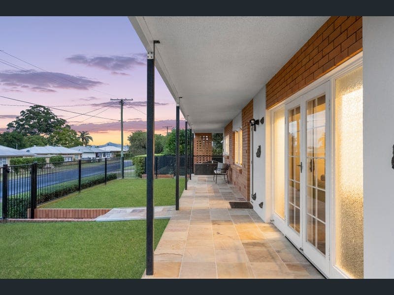 23 Lloyd George Street, Eastern Heights — photo 1 of 5
