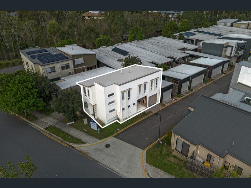 66 Tasman Boulevard, Fitzgibbon — photo 1 of 5