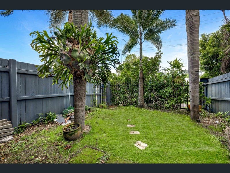 2/184-190 Gatton Street, Manunda — photo 1 of 5