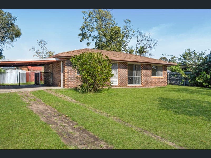 7 Bayswater Street, Mount Warren Park — photo 1 of 5
