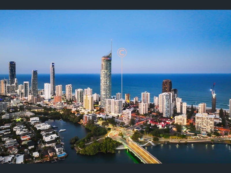 45/43 Enderley Avenue, Surfers Paradise — photo 1 of 5