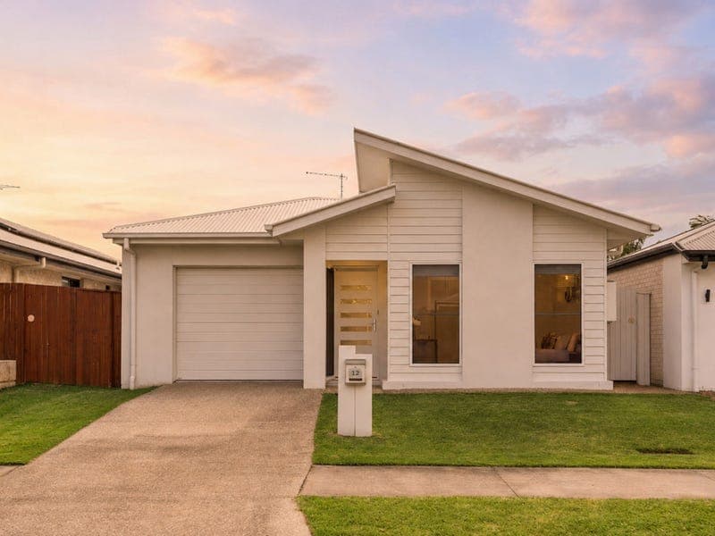 12 Spann Street, Palmview — photo 1 of 5