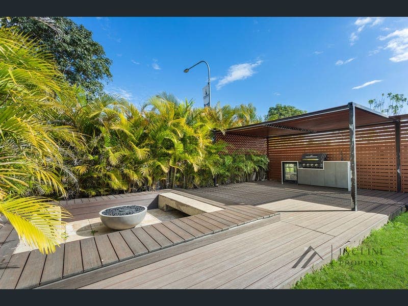 35 Tuckeroo Street, Ripley — photo 1 of 5
