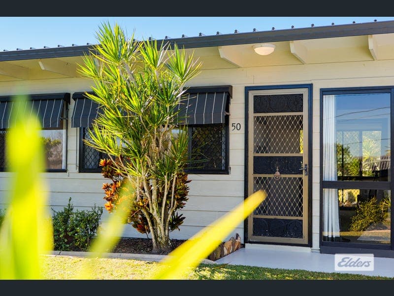 50 Barbaralla Drive, Springwood — photo 1 of 5