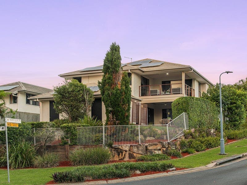125 Edenbrooke Drive, Seventeen Mile Rocks — photo 1 of 5