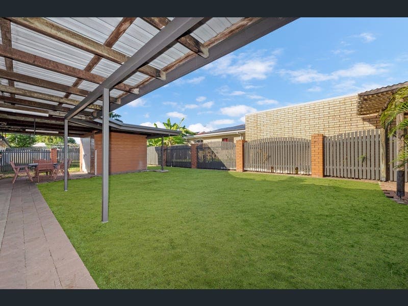 36 Wandella Crescent, Cranbrook — photo 1 of 5