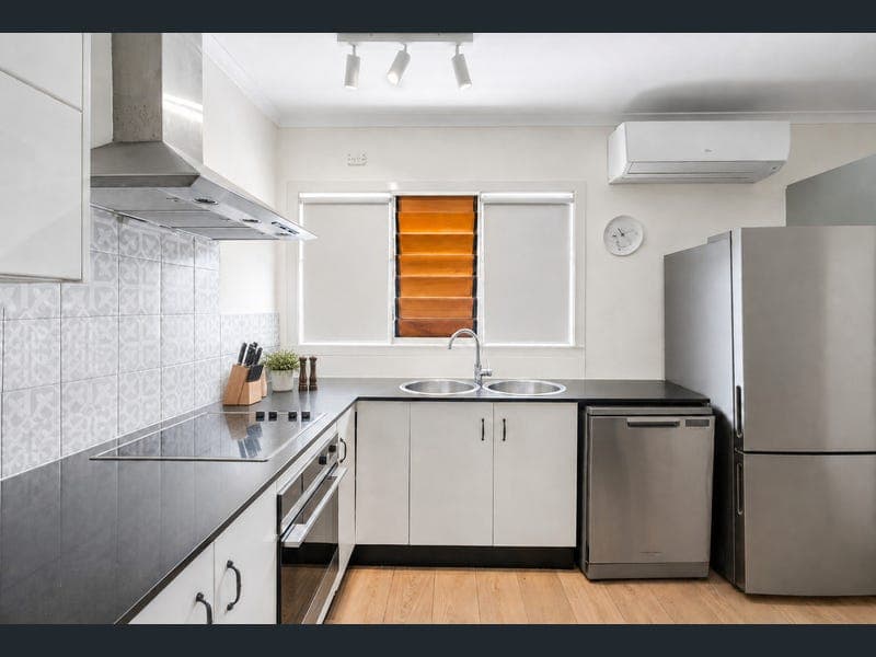 3/15 Amphora Street, Palm Cove — photo 1 of 5