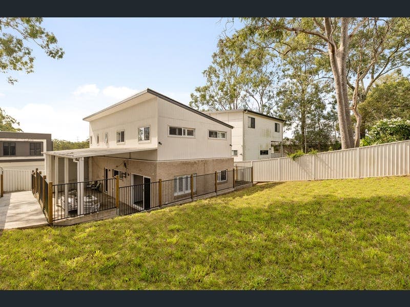 3/7 Plantation Place, Mackenzie — photo 1 of 5