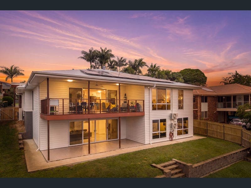 6 Yuruga Place, Tinana — photo 1 of 5
