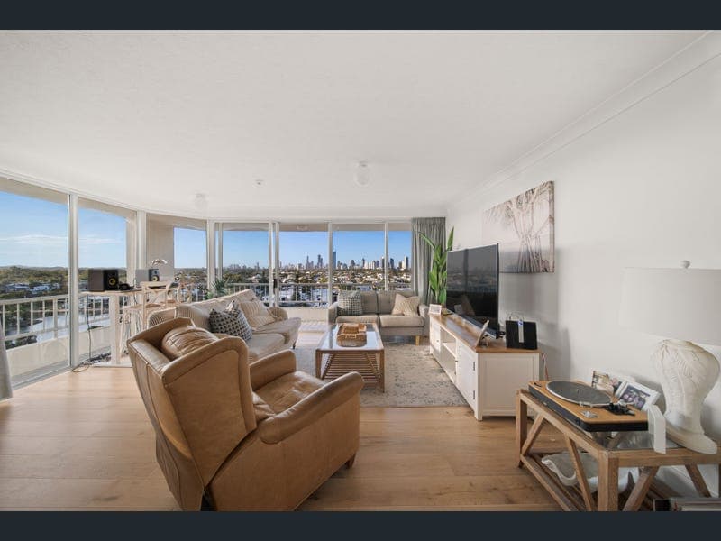 41/56 Hooker Boulevard, Mermaid Waters — photo 1 of 5