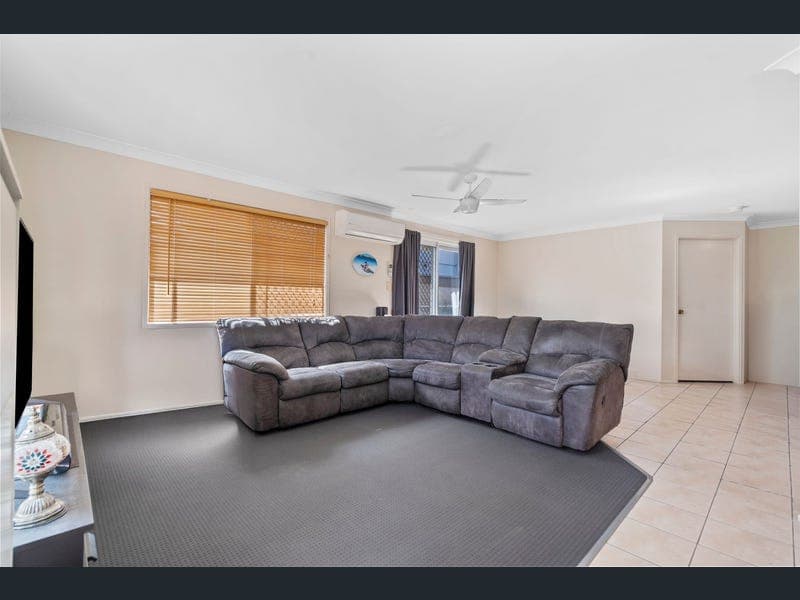 14 Justin Place, Crestmead — photo 1 of 5