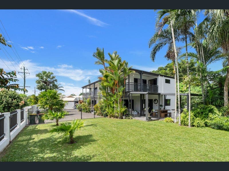 41-43 Veivers Road, Palm Cove — photo 1 of 5
