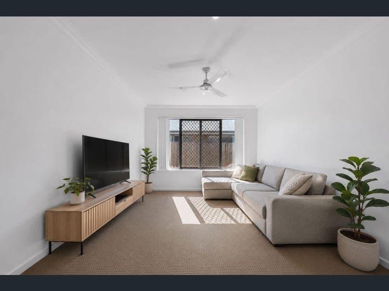 32 Cardwell Circuit, Thornlands — photo 1 of 5