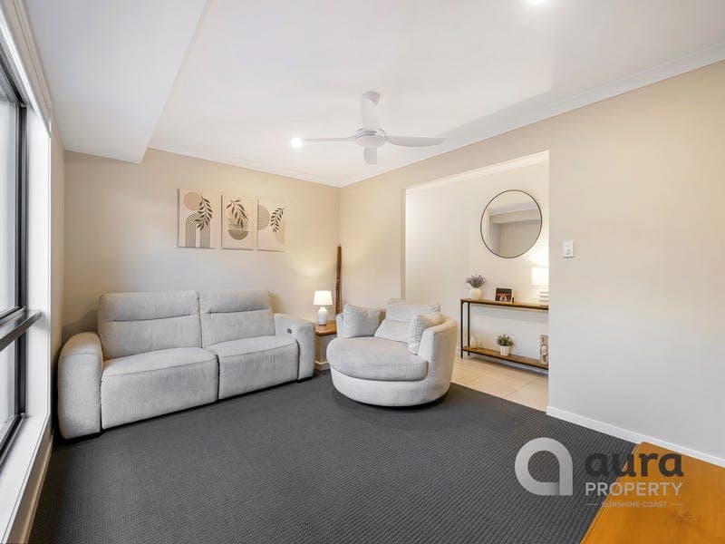 4 Russet Close, Caloundra West — photo 1 of 5