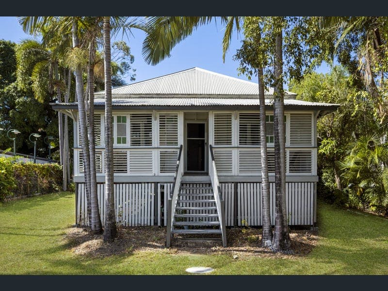 22 Fifth Avenue, South Townsville — photo 1 of 5