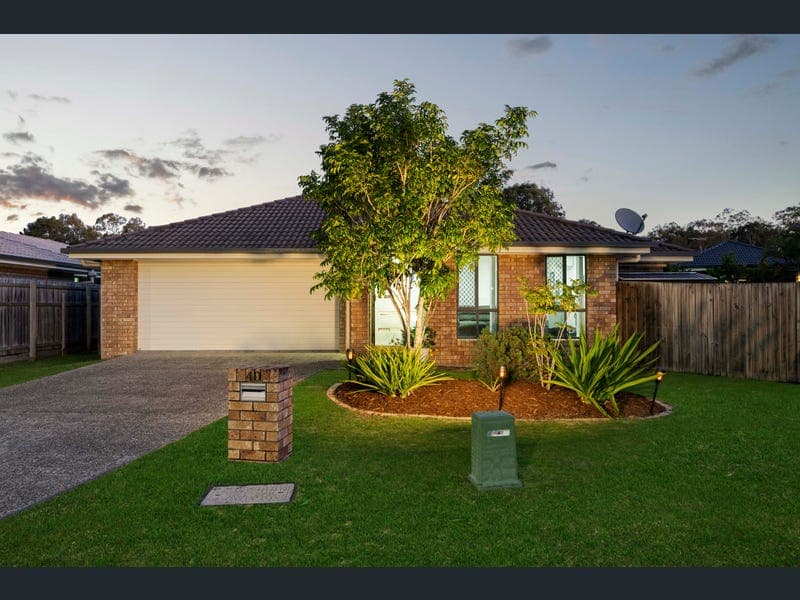 40 Fred Pham Crescent, Doolandella — photo 1 of 5