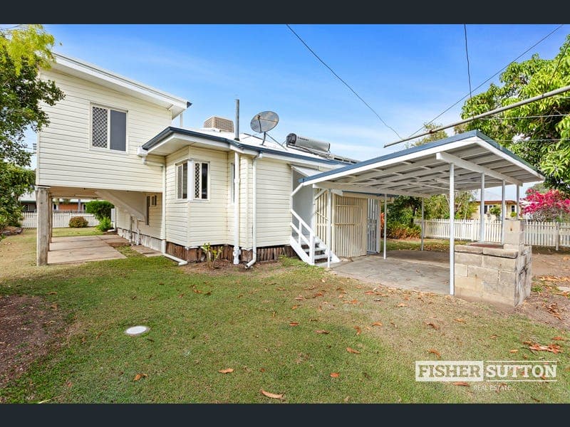 175 Richardson Road, Kawana — photo 1 of 5