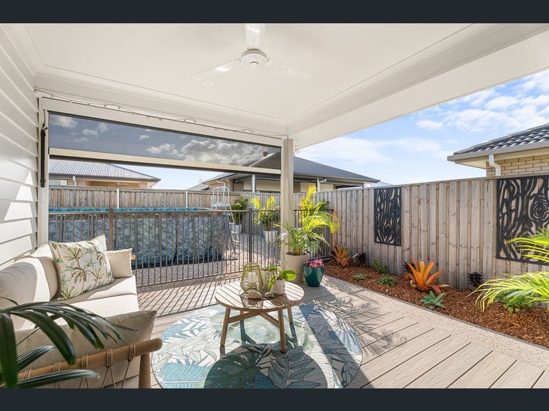 53 Dougan Street, Point Vernon — photo 1 of 5