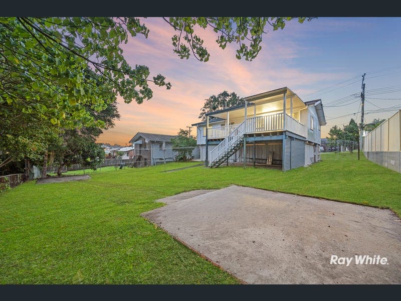9 Gunalda Street, Underwood — photo 1 of 5