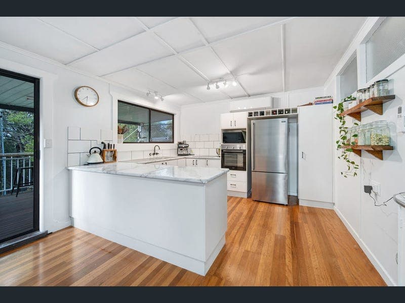 9 McKenzie Road, Woombye — photo 1 of 5