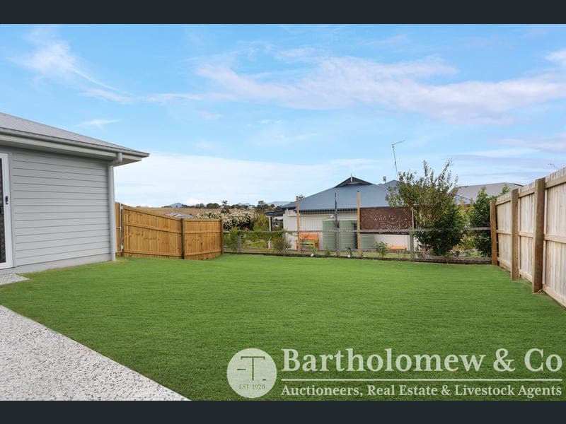 5A Pioneer Drive, Kalbar — photo 1 of 5