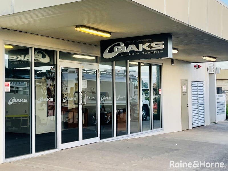12/11 Bacon Street, Moranbah — photo 1 of 5