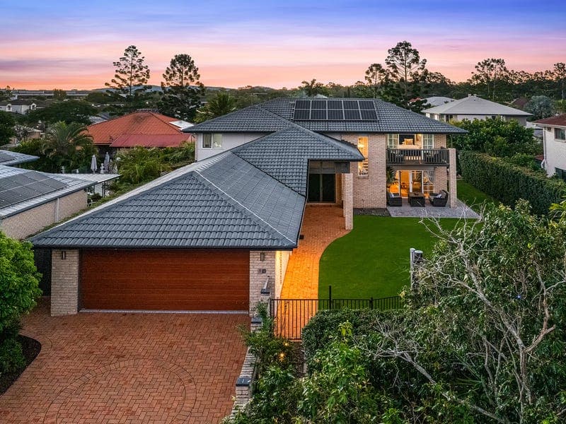 3 Joseph Place, Sinnamon Park — photo 1 of 5