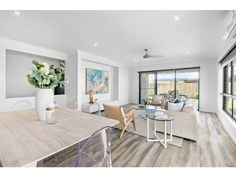21 Marybell Drive, Baringa — photo 1 of 5
