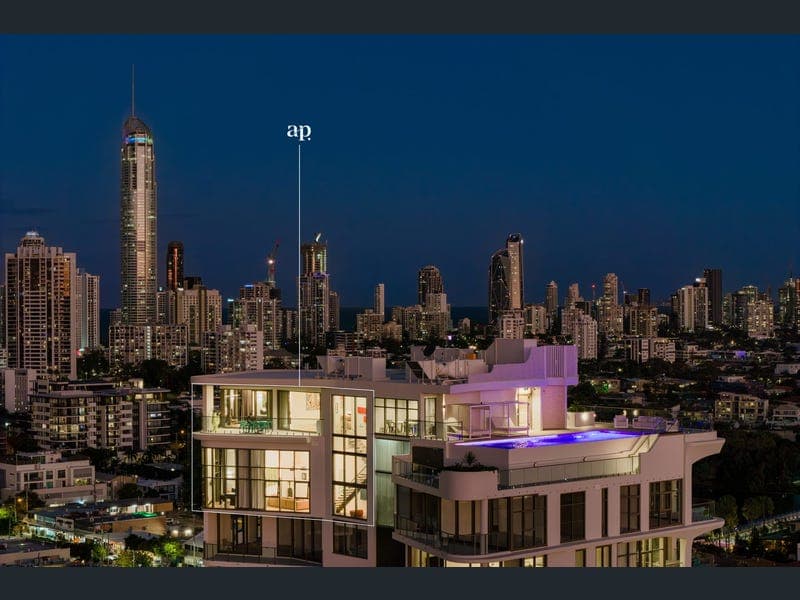 Penthouse/30 Anembo Street, Surfers Paradise — photo 1 of 5