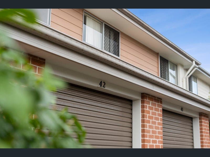 42/45 Blaxland Crescent, Redbank Plains — photo 1 of 5