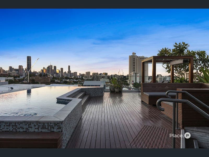 505/17 Gibbon Street, Woolloongabba — photo 1 of 5
