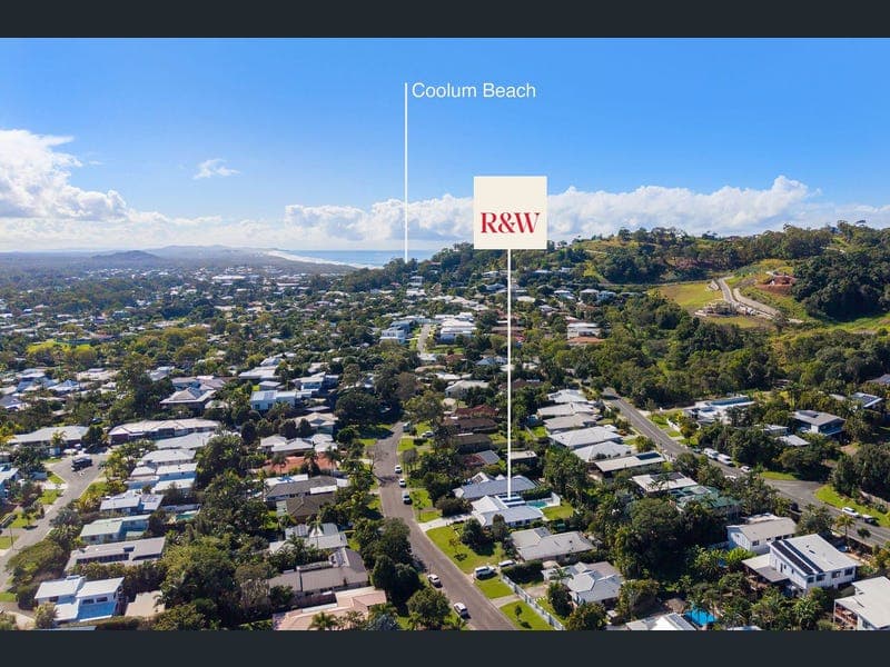 13 Morgan Close, Yaroomba — photo 1 of 5