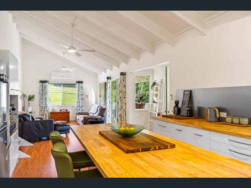 10 Phoenix Street, Russell Island — photo 1 of 5
