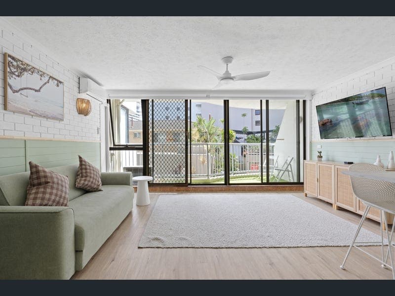 104/40 Surf Parade, Broadbeach — photo 1 of 5