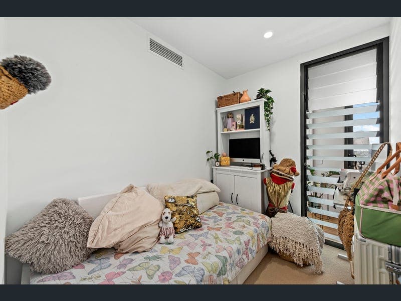 1111/37 Mayne Road, Bowen Hills — photo 1 of 5