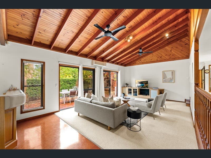 19 Takitimu Street, Aspley — photo 1 of 5