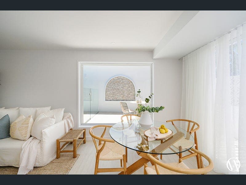 22 Wildflower Street, Sunshine Beach — photo 1 of 5