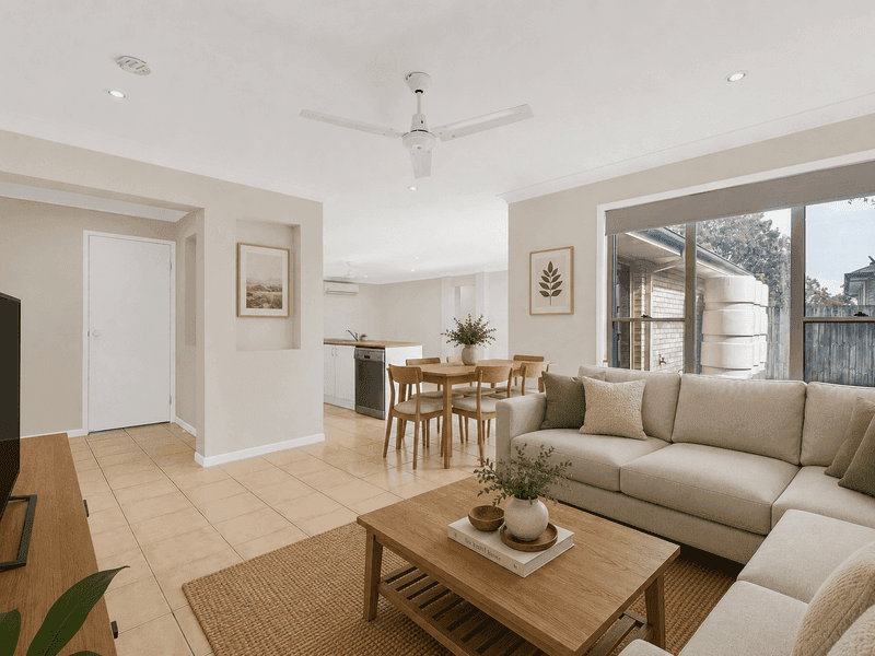 8 Nullarbor Cct, Forest Lake — photo 1 of 5